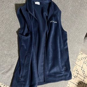 Like new Columbia fleece vest